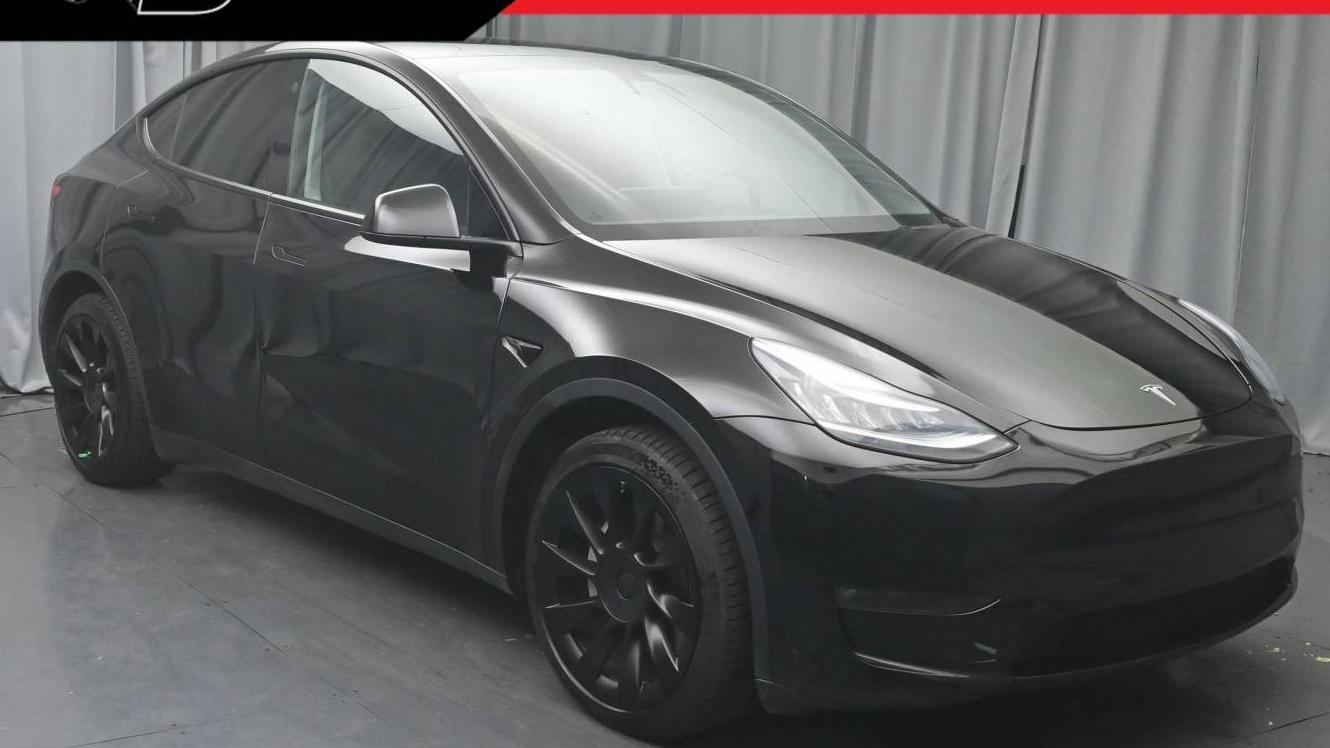 TESLA MODEL Y 2021 5YJYGDEE3MF173190 image